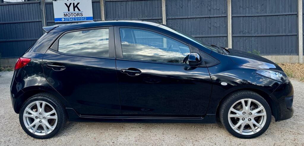 Mazda 2 Sport Black #3