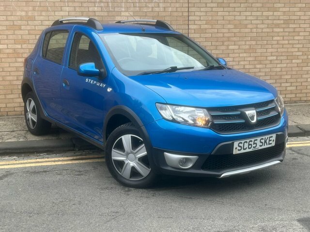 Dacia Sandero Stepway 2015 1.5 Dci Laureate Hatchback Blue