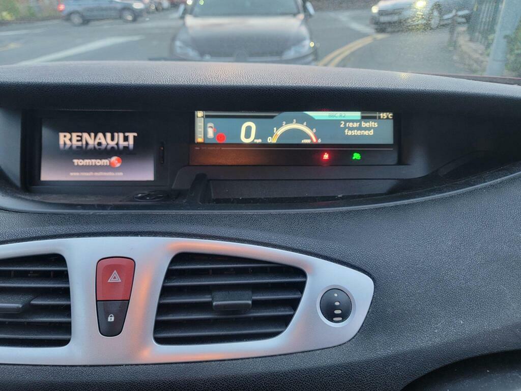 Renault Scenic 1.5 Dci 106 Dynamique Tomtom Red #7