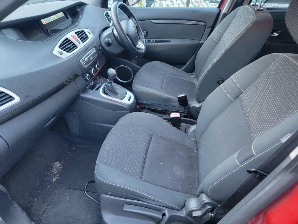 Renault Scenic 1.5 Dci 106 Dynamique Tomtom Red #12