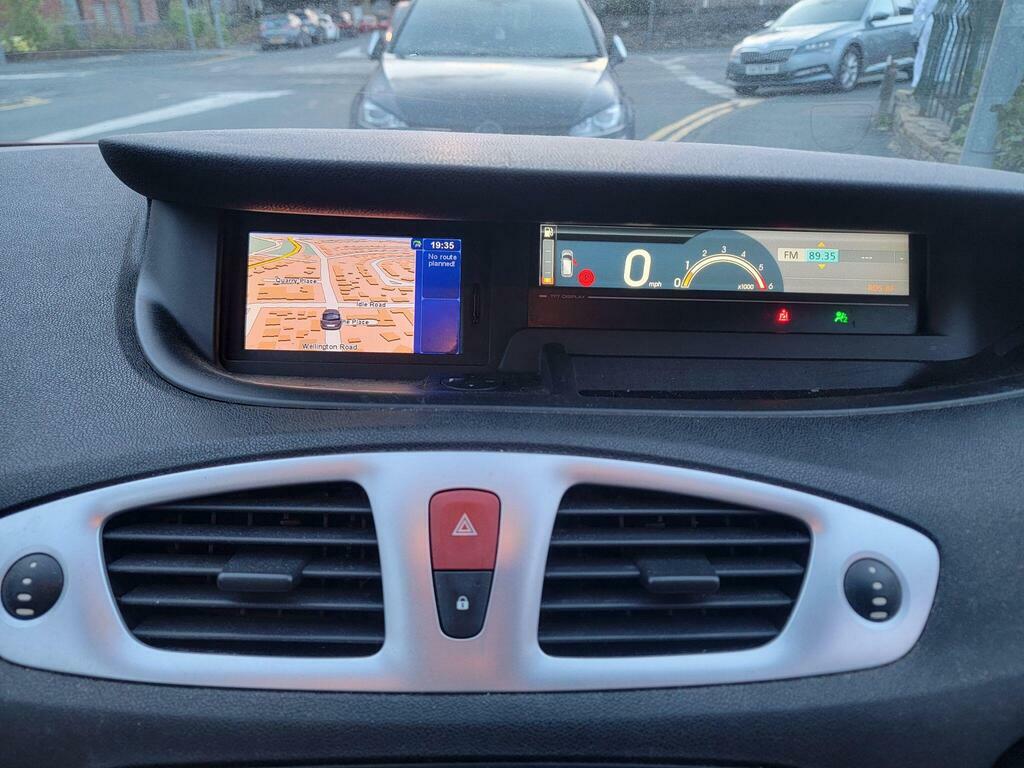 Renault Scenic 1.5 Dci 106 Dynamique Tomtom Red #10
