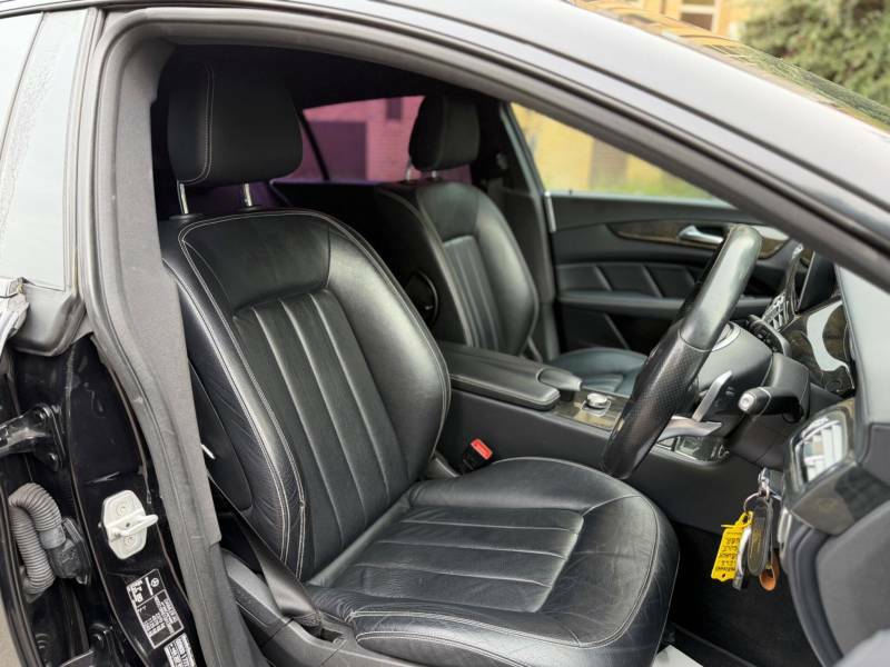 Mercedes-Benz CLS Cls 220 Bluetec Amg Line 7G-tronic Black #3