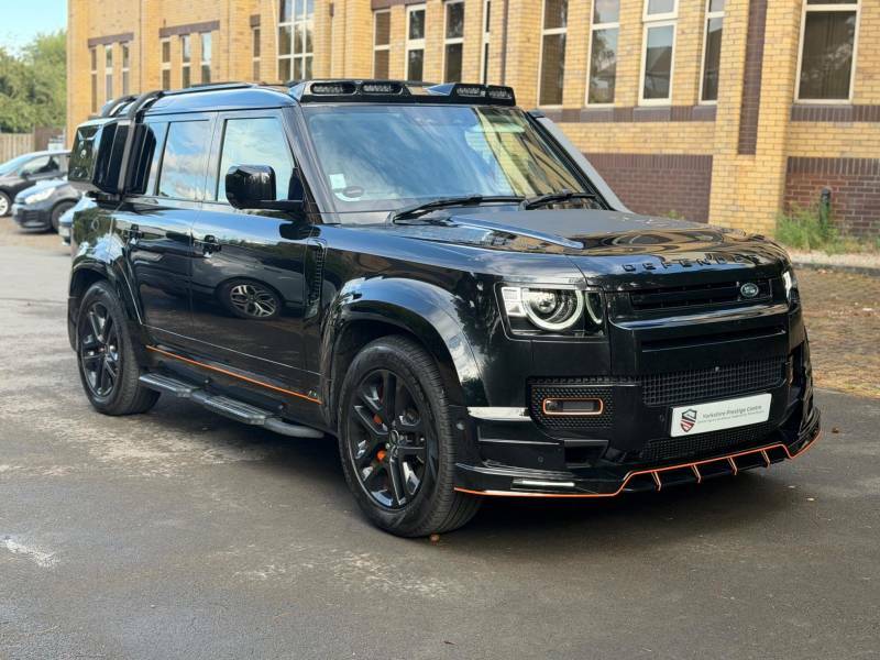 Land Rover Defender 110 3.0 D300 Se 110 7 Seat Black #4