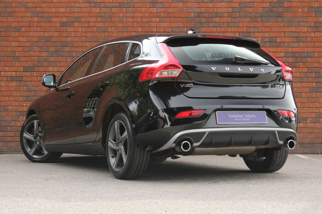 Volvo V40 2.0 D2 R-design Lux Euro 6 Ss - 2015 Black #3