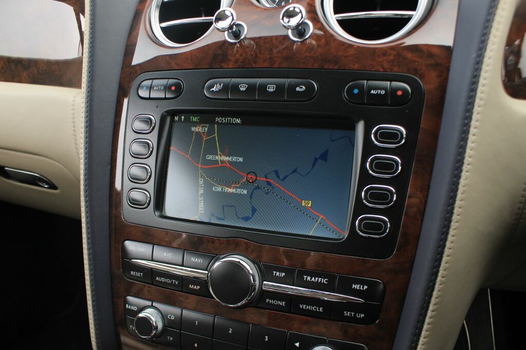 Bentley Continental Gt 6.0 Gtc Silver #17