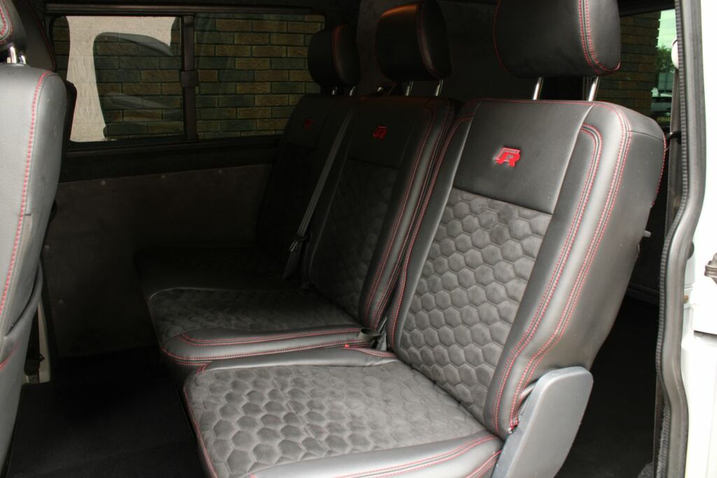 Volkswagen Transporter Combi Silver #9
