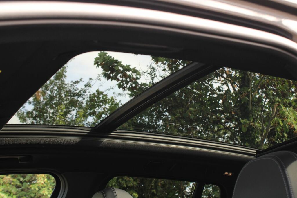 BMW iX3 210Kw Premier Edition 80Kwh Grey #6