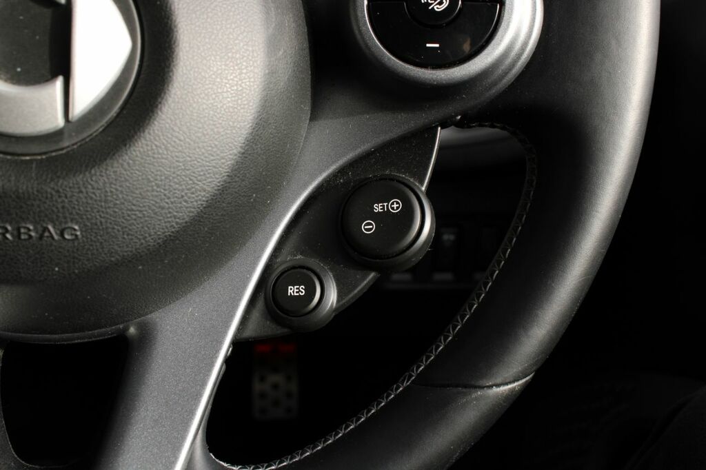 Smart Fortwo Cabrio 1.0 Prime Premium Plus Silver #26