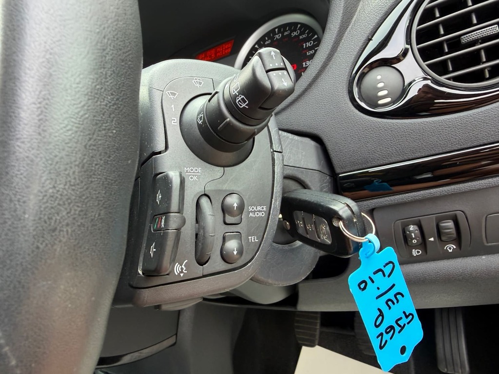 Renault Clio 1.2 16V 75Bhp Dynamique Silver #14