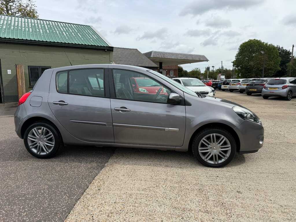Renault Clio 1.2 16V Dynamique Tomtom Grey #2