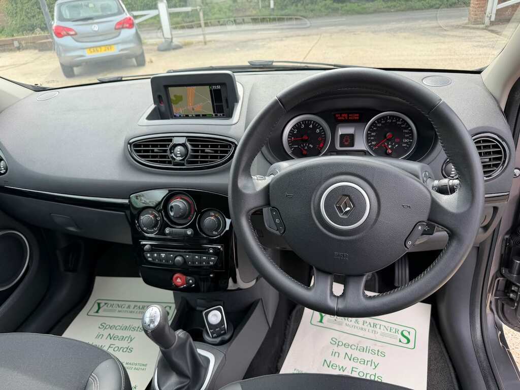 Renault Clio 1.2 16V Dynamique Tomtom Grey #6