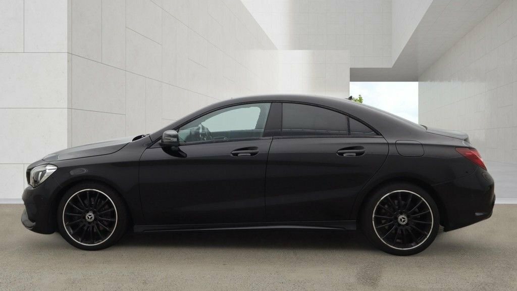 Mercedes-Benz CLA Class 2.1L Amg Line Night Edition Black #6