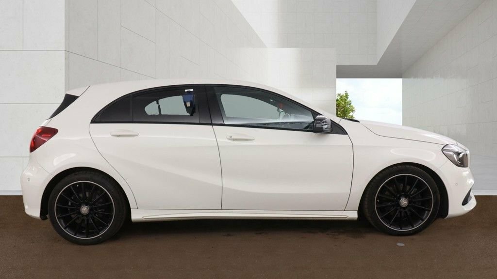 Mercedes-Benz A Class 1.6L Amg Line White #4