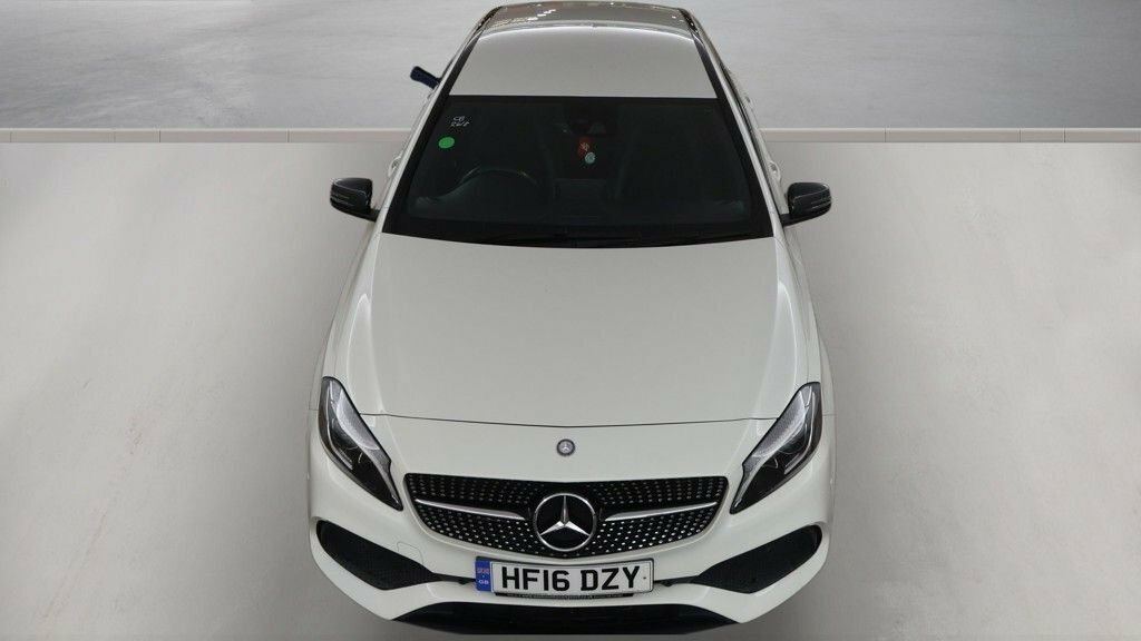 Mercedes-Benz A Class 1.6L Amg Line White #6