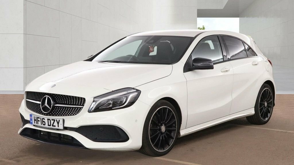 Mercedes-Benz A Class 1.6L Amg Line White