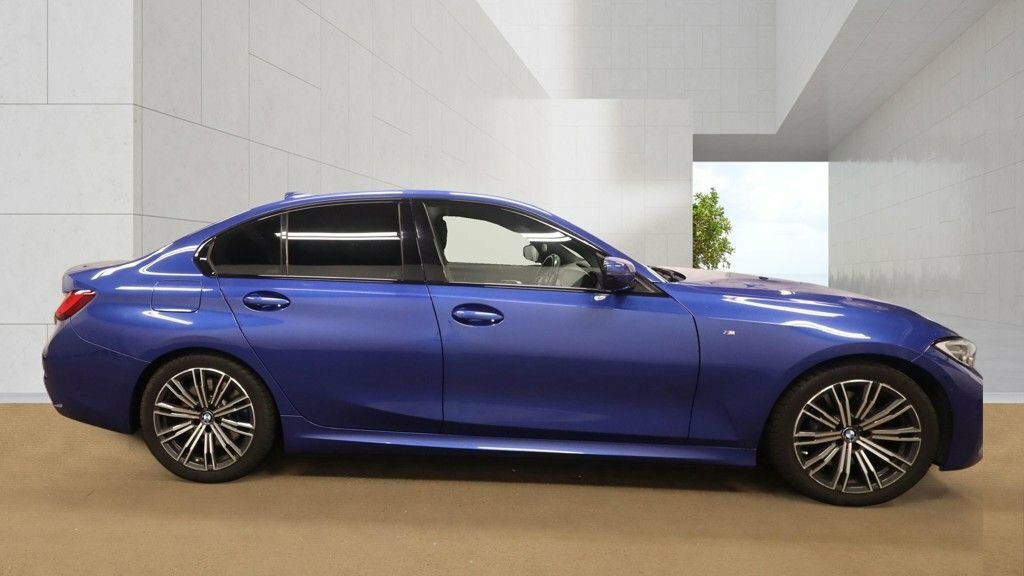 BMW 3 Series 2L M Sport RF19EBM Blue #5