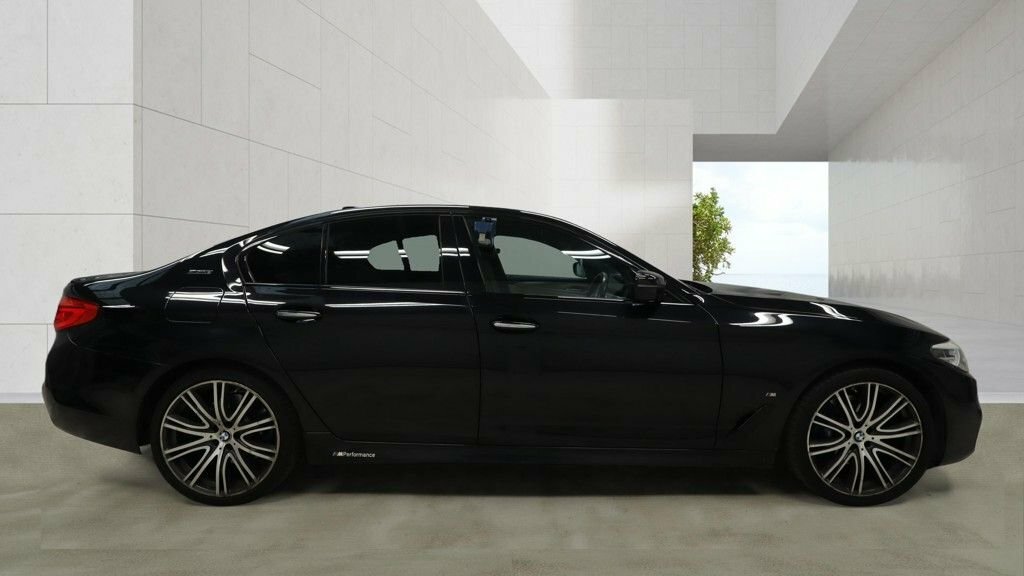 BMW 5 Series 2L M Sport Black #5