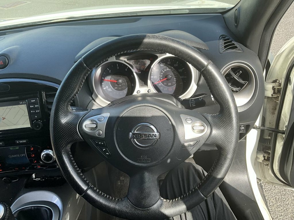 Nissan Juke Black #10