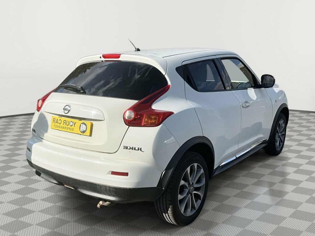 Nissan Juke Black #8