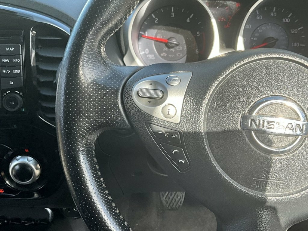 Nissan Juke Black #16