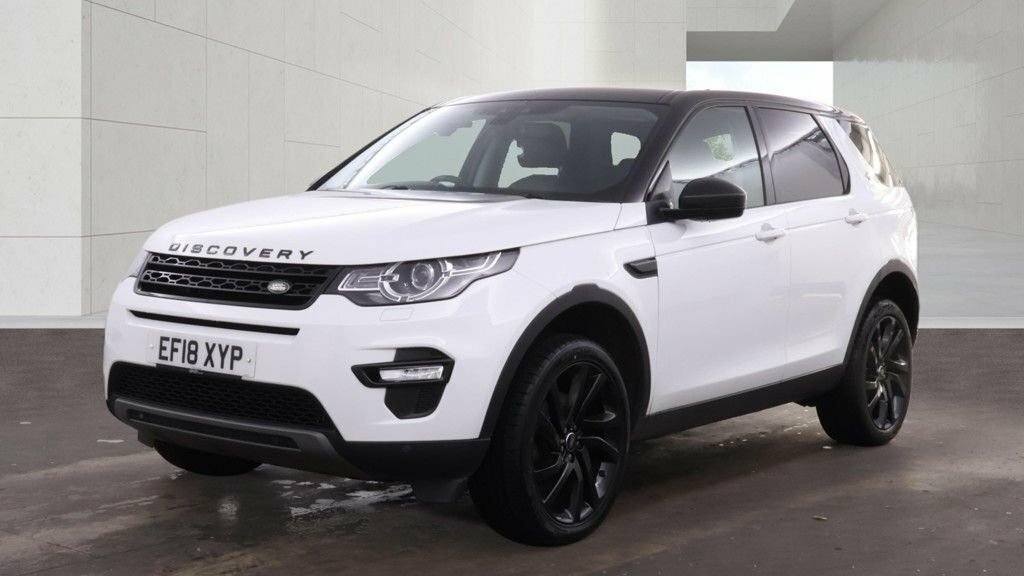 Land Rover Discovery Sport 2L Hse Black White #2