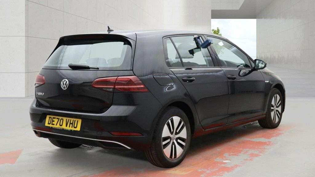 Volkswagen e-Golf Hatchback Black #4