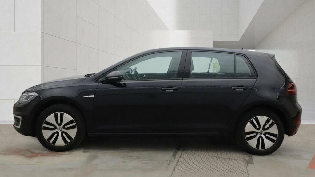 Volkswagen e-Golf Hatchback Black #6