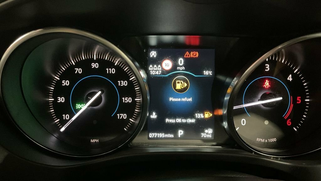 Jaguar F-Pace 2.0D R-sport Awd 2019 Blue #11