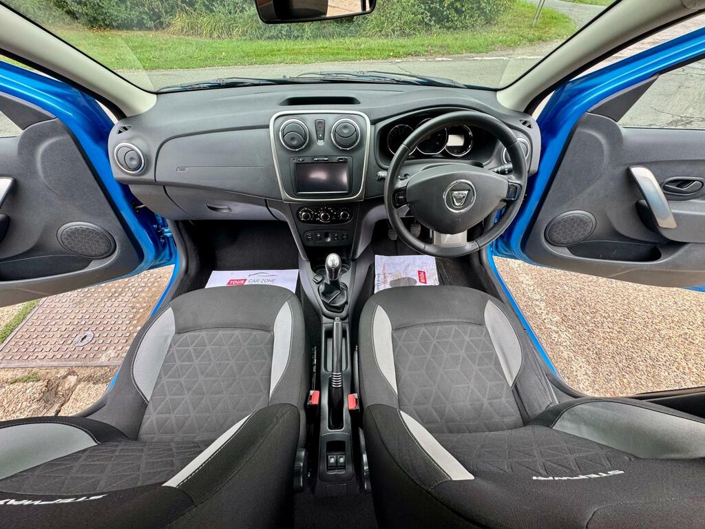 Dacia Sandero Stepway 0.9 Tce Laureate Euro 5 Blue