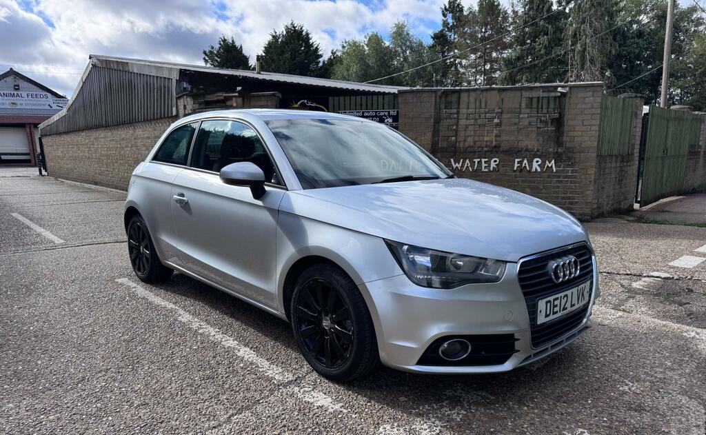 Audi A1 1.6 Tdi Sport Hatchback DE12LVK Silver #4