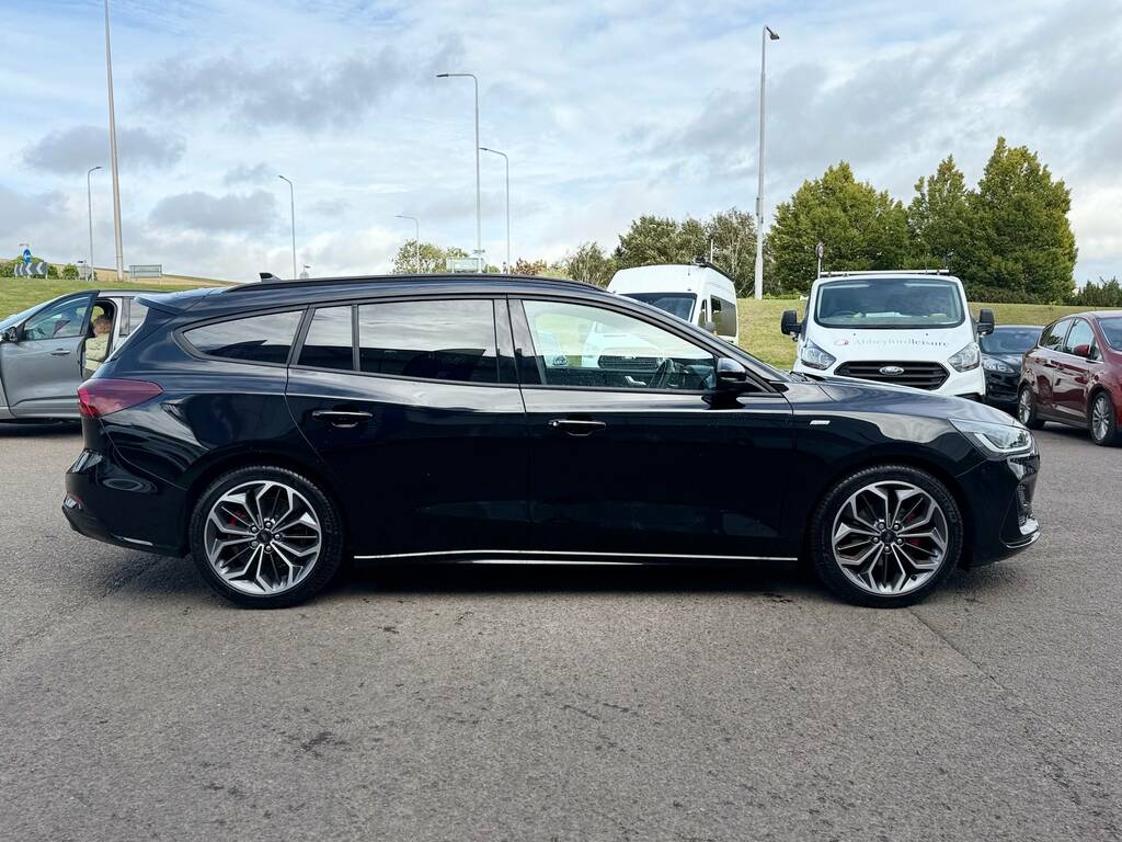Ford Focus 1.0 Ecoboost Mhev 155Ps St-line X Ed VN26YPA Black #4