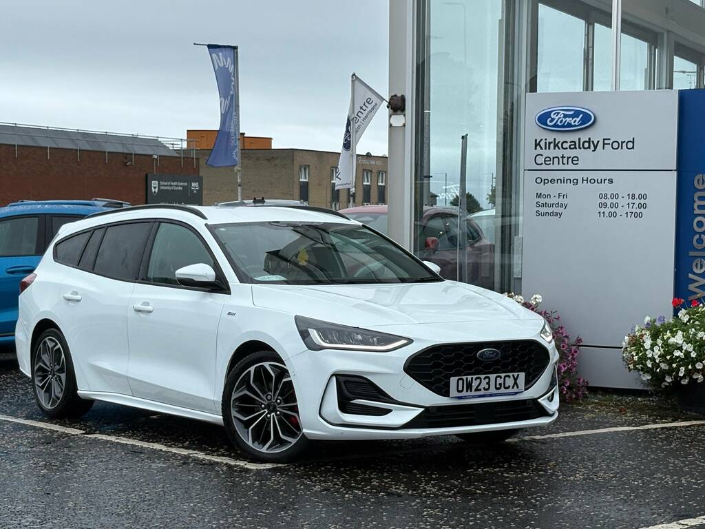 Ford Focus St-line X White