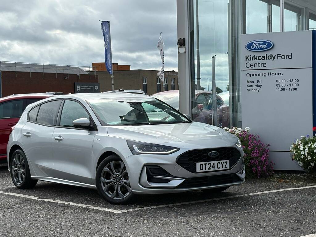 Ford Focus St-line 1.0 Ecoboost Mhev 125 6 Speed Silver