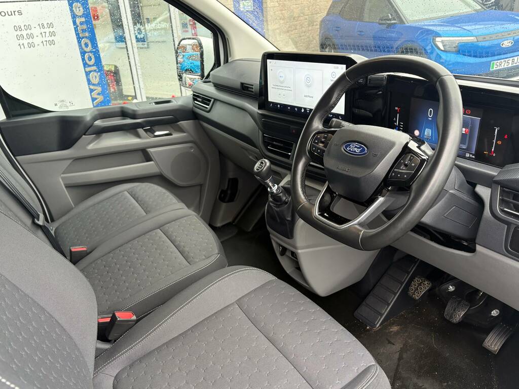 Ford Transit Custom 300 2.0 Ecoblue 136Ps L1 Limited DY74FXT White #5