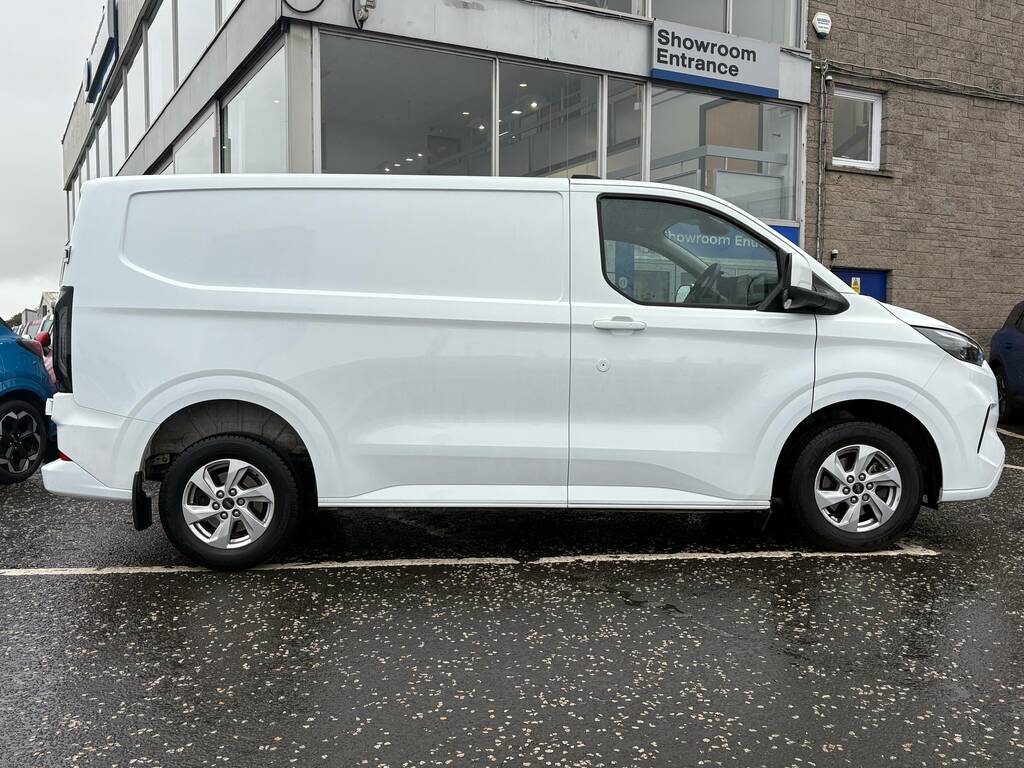 Ford Transit Custom 300 2.0 Ecoblue 136Ps L1 Limited DY74FXT White #3