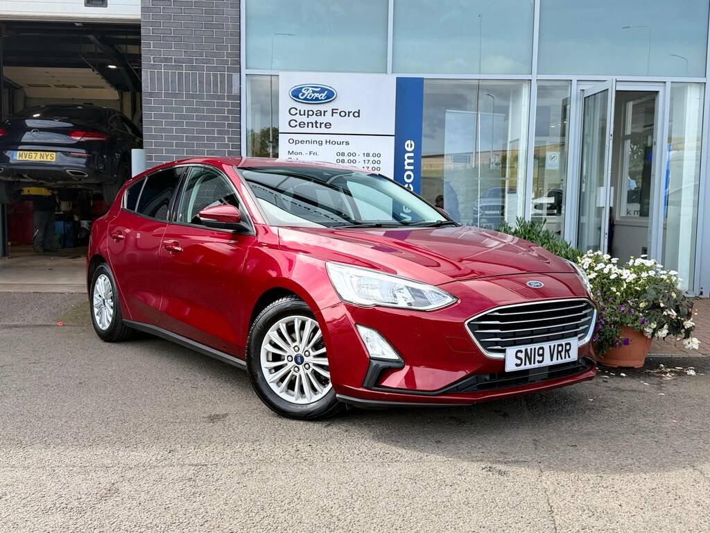 Ford Focus 1.0 Ecoboost Titanium 125Ps Red