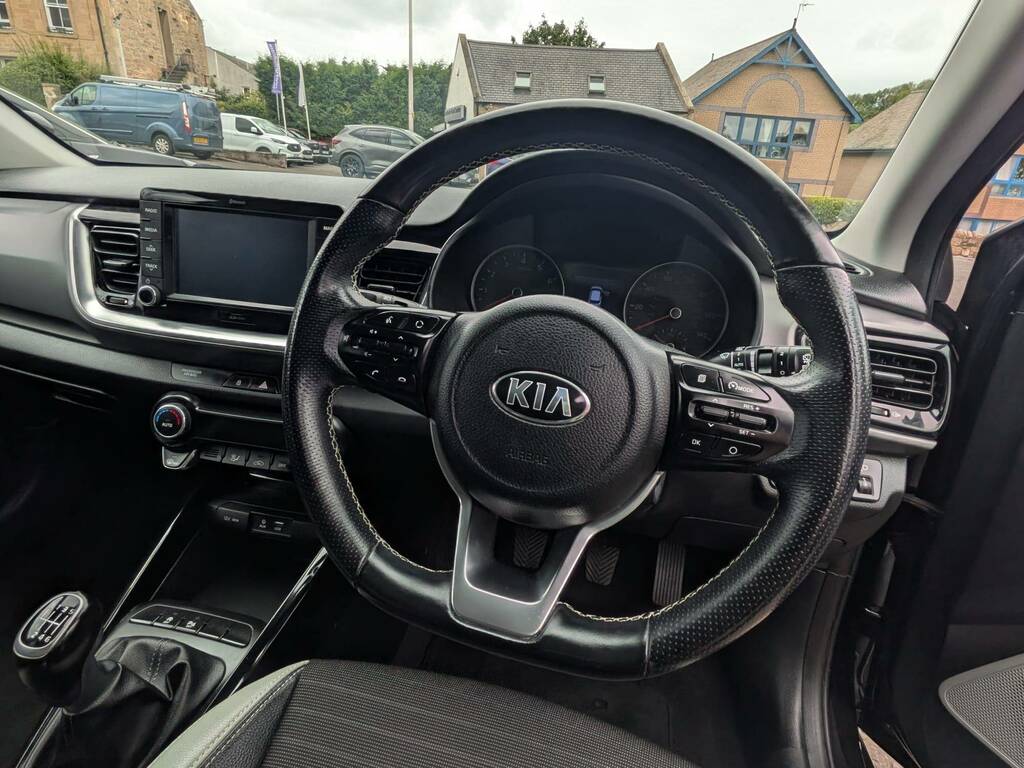 Kia Stonic 3 Isg 1.0 118Ps Black #6