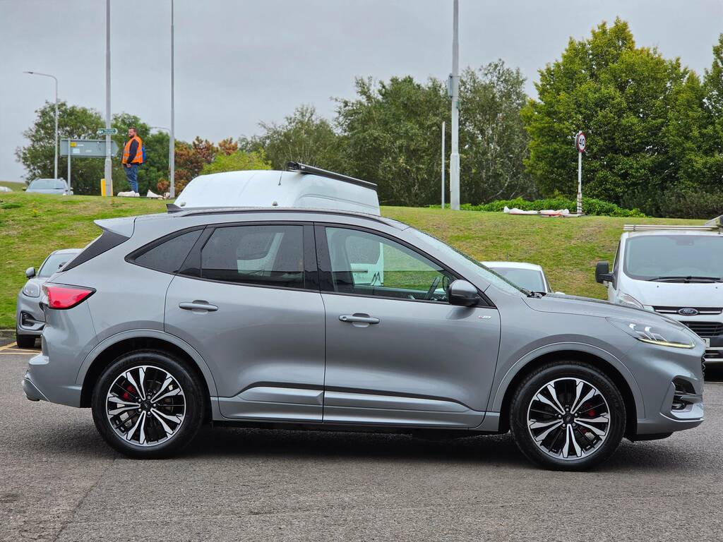 Ford Kuga 1.5 Ecoblue Titanium Edition Silver #4