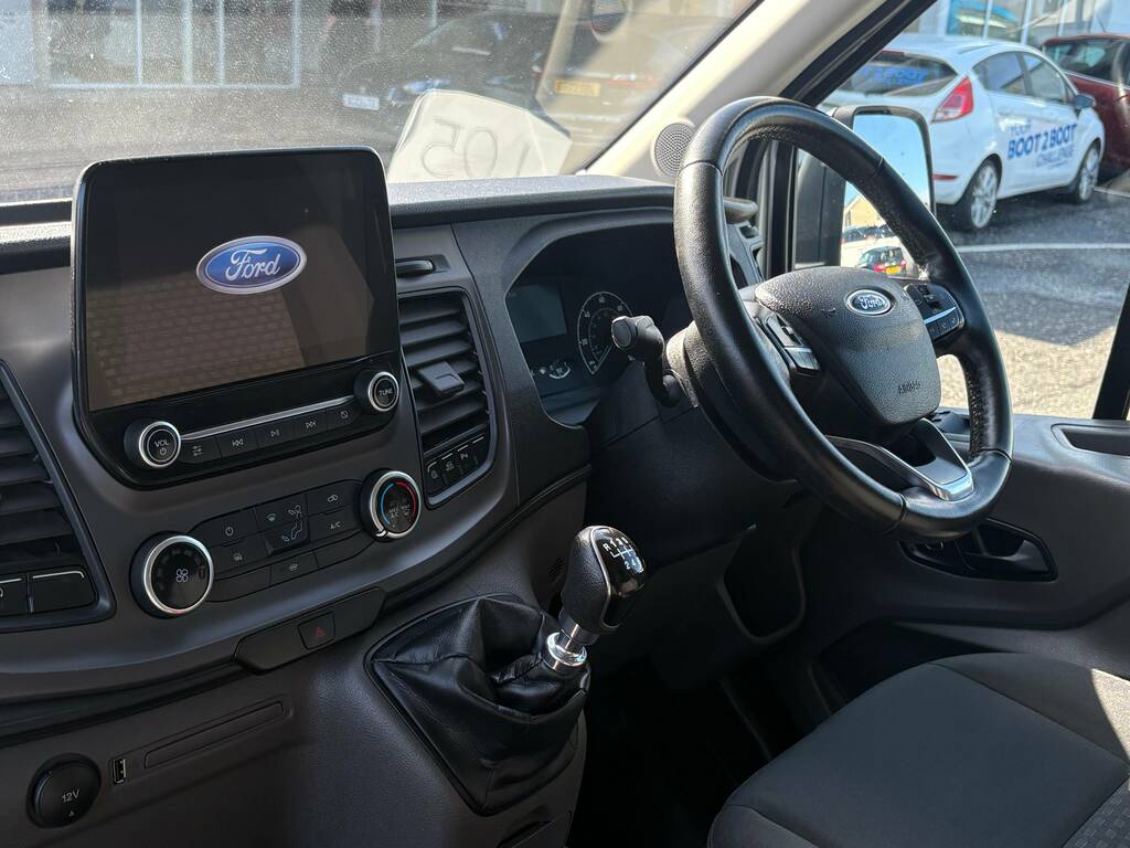Ford Transit Custom 2.0 Ecoblue 130Ps Low Roof Trail Van White #6