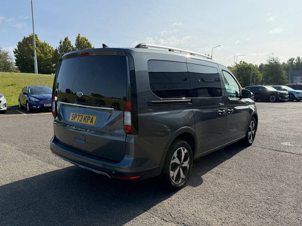 Ford Tourneo Connect 2.0 Ecoblue 120 Titanium Blue #4