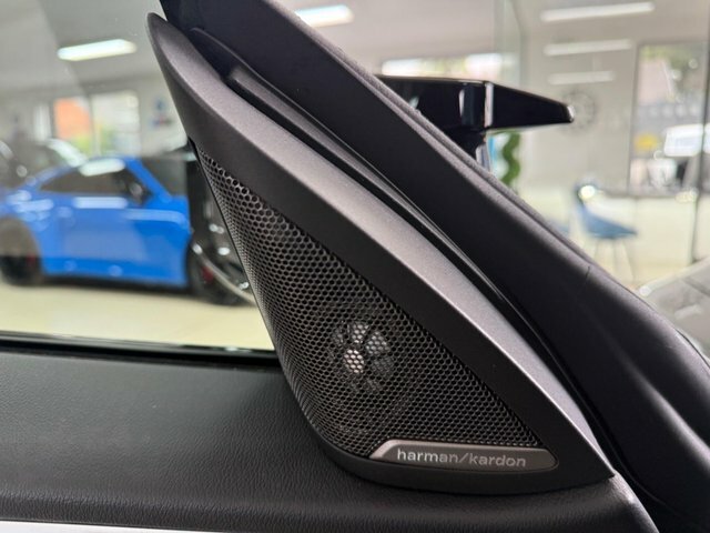 BMW i4 M50 83.9Kwh Gran Coupe Black #4