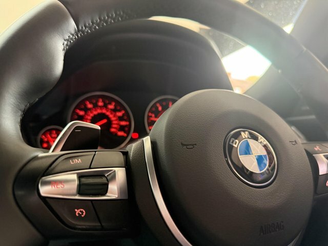 BMW 3 Series Gran Turismo Hatchback 3.0 White #22