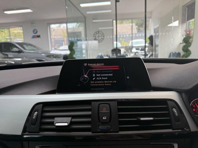 BMW 3 Series Gran Turismo Hatchback 3.0 White #15