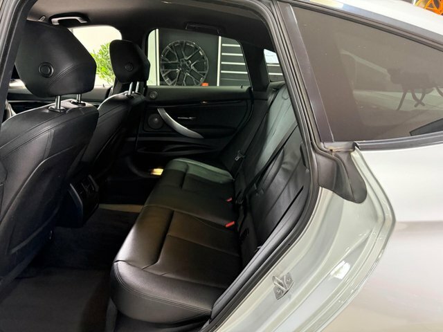 BMW 3 Series Gran Turismo Hatchback 3.0 White #36