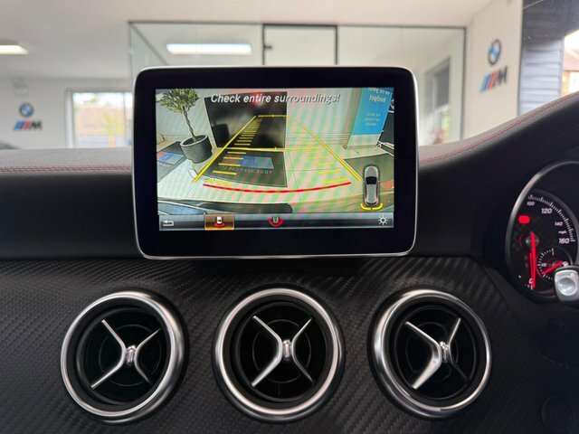 Mercedes-Benz A Class 1.5 A180d Amg Line Black #5