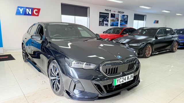 BMW i5 M Sport White #58