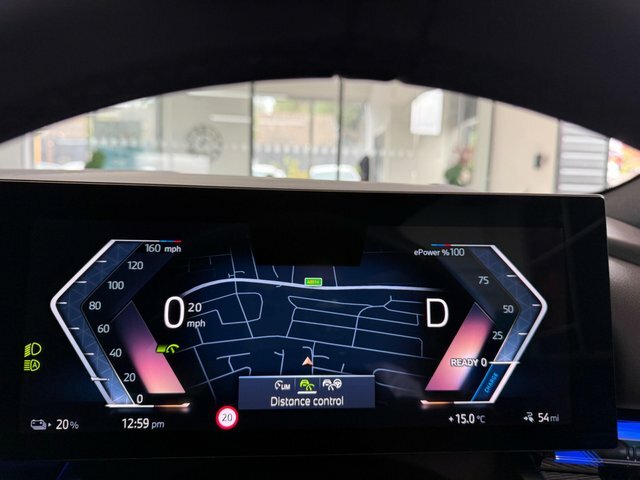 BMW i5 M Sport White #25
