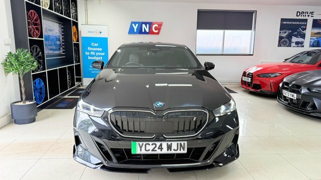 BMW i5 M Sport White #60