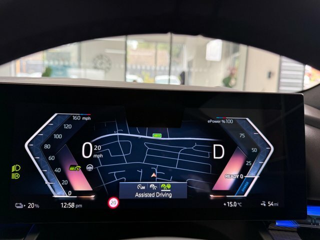 BMW i5 M Sport White #27