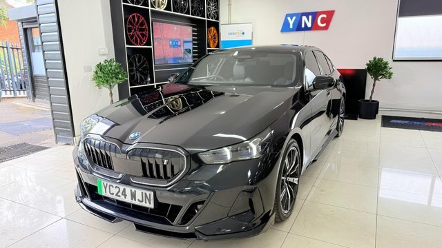 BMW i5 M Sport White #61